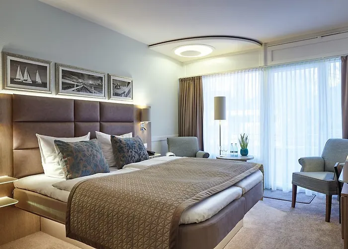 Strandidyll Hotell 4*